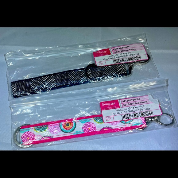 NWT Thirty-one key key fobs set of 2